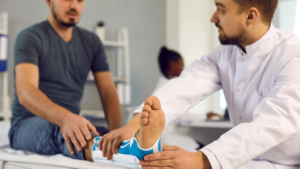 How Orthopedic Physiotherapy Helps After a Fracture